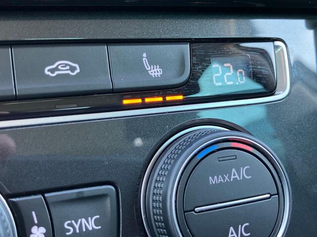 Volkswagen GOLF 1.0TSI 85KW/116PK Comfortline Business · Navigatie · Apple/Android Car Play · Stoelverwarming · Parkeersensoren ·