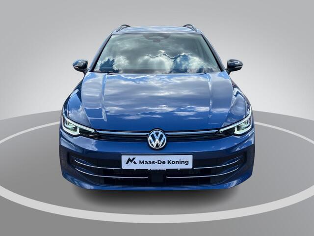 Volkswagen GOLF Variant 1.5 eTSI 110KW/150PK DSG Life Edition · Trekhaak · Stoelverwarming · 360° camera + Parkeersensoren · Fabrieksgarantie t/m 28-10-2027 of 100.000KM