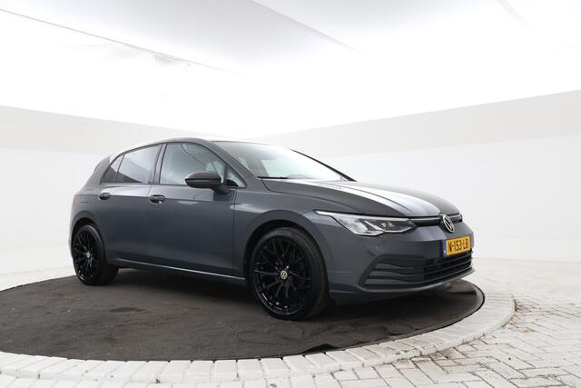 Volkswagen GOLF 1.5 TSI Life Stoel/stuurverwarming, Adaptieve cruise, Apple Carplay!