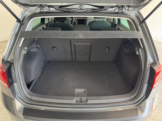 Volkswagen GOLF 1.5 TSI Comfortline Business 18" inch wielen