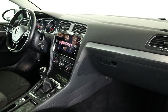 Volkswagen GOLF 1.0 TSI Trendline / Airco / Cruisecontrol / LMV