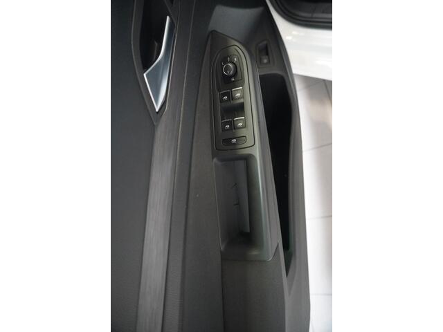 Volkswagen GOLF 1.4 eHybrid Style
