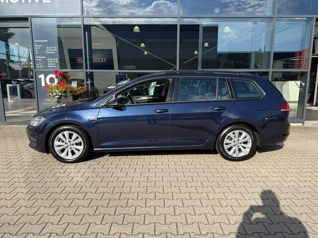 Volkswagen GOLF Variant 1.0 TSI Comfortline *Trekhaak & Navigatie*
