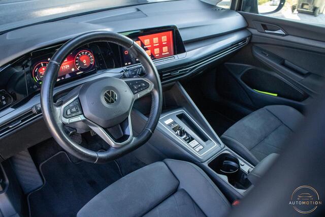 Volkswagen GOLF 1.4 eHybrid Style Camera Elektrische stoelen Massage ACC