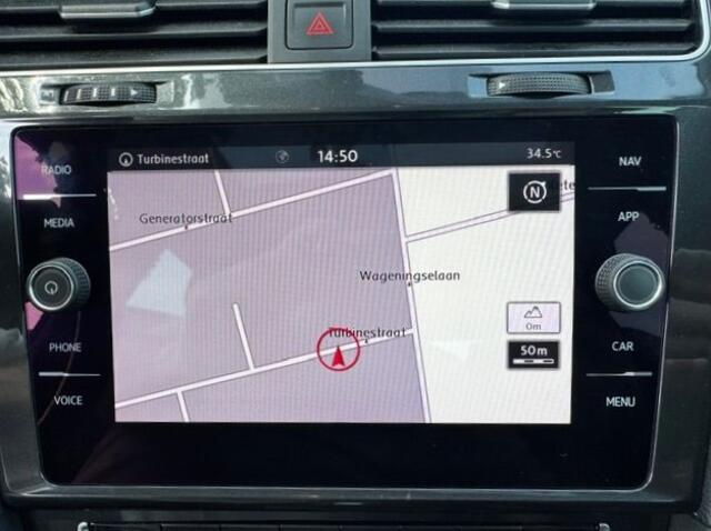 Volkswagen GOLF 1.5 TSI 130pk 5deurs Comfortline Business Automaat Airco/ECC,Navi,Panoramadak,Virtueel Cockpit