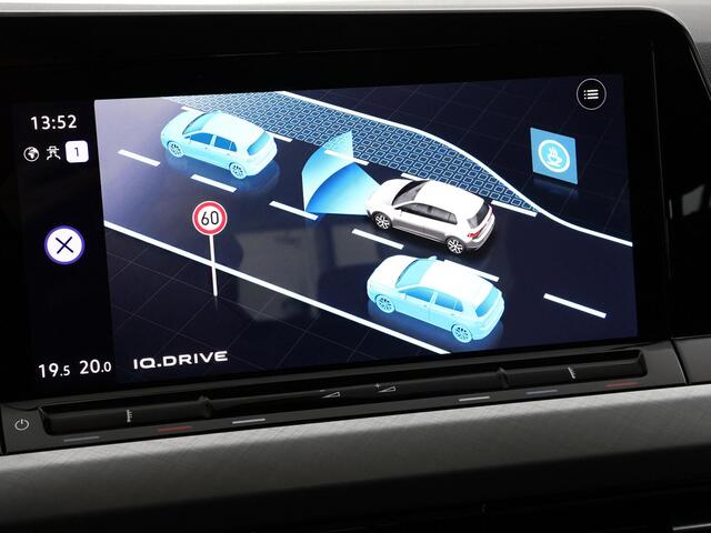 Volkswagen GOLF 1.0 eTSI 110pk DSG Life Business · Camera · Keyless · Dodehoeksensor · Apple/Android Car Play · Clima · Navigatie · Garantie t/m 12-10-2026 of 60.000km