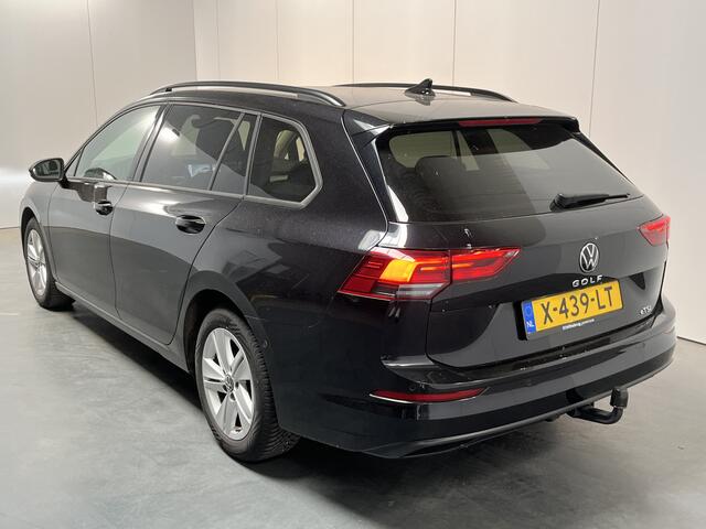 Volkswagen GOLF Variant 1.5 eTSI Life Business / AUTOMAAT/ TREKHAAK/ CAMERA/ PARK. SENSOREN/ DODE HOEK/ MEMORY SEATS/ LED/ STOEL-STUURVERWARM./ STOELMASSAGE/ KEYLESS/ ADAPT. CRUISE/ APP CONNECT/ NAVI/ CLIMA/ DAB/ 16" LMV