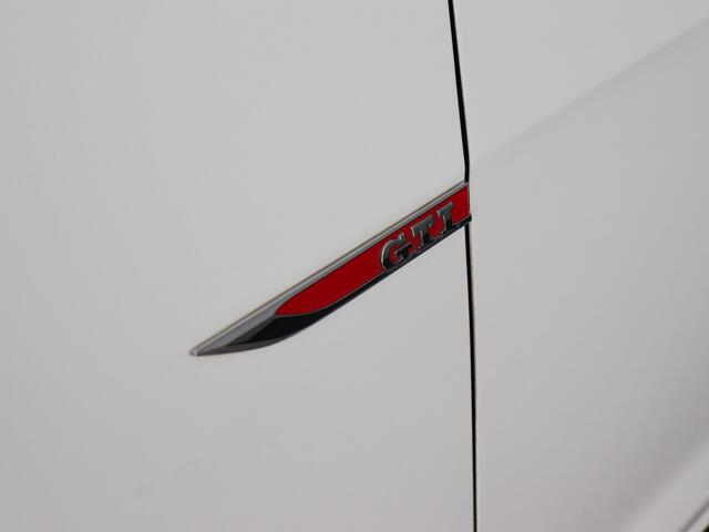Volkswagen GOLF 2.0 TSI GTI Performance (Camera / Carplay / Navi / Cruise)