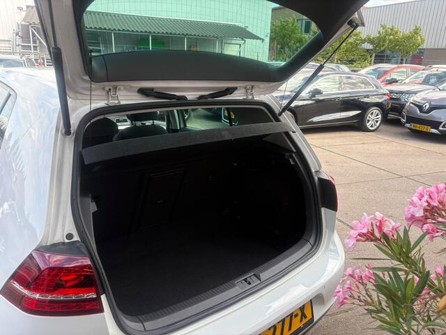 Volkswagen GOLF 1.4 TSI Connected Series DSG, clima, cruise, pdc, stoelverwarming