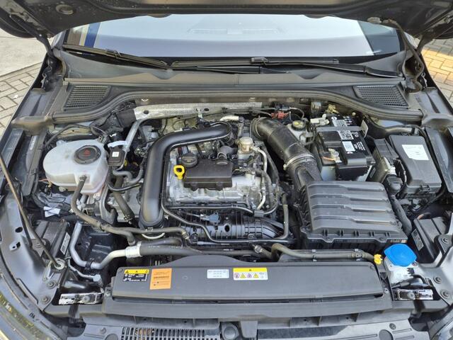 Volkswagen GOLF 1.0 ETSI LIFE
