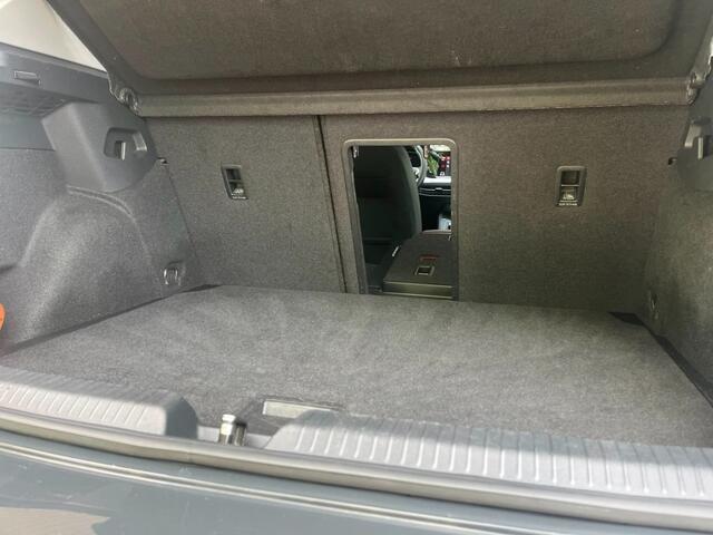 Volkswagen GOLF 1.0 ETSI LIFE