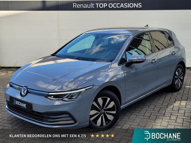 Volkswagen GOLF 1.5 eTSI Life Business | Navigatie | Winter Pack | Digital Cockpit | Dealer Onderhouden
