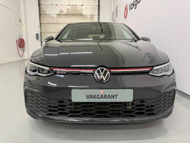 Volkswagen GOLF 2.0 TSI GTI 19'' LMV / Carplay / PDC / Bovag garantie