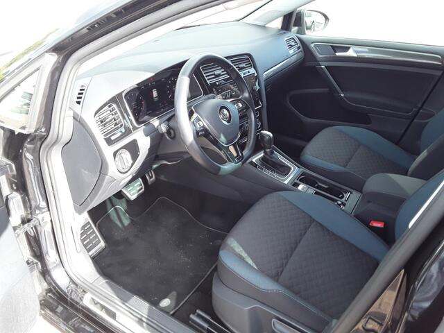 Volkswagen GOLF 1.5 TSI DSG / 1Q.DRIVE/ VIRTUAL / ACC
