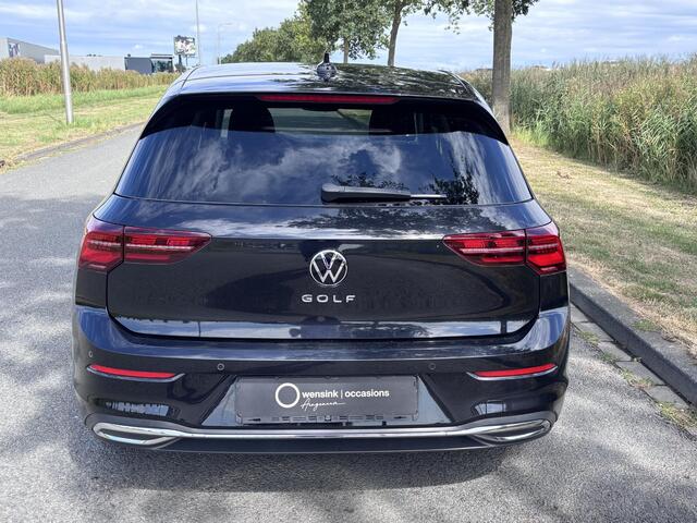 Volkswagen GOLF 1.5 TSI Active | Apple CarPlay/Android Auto | Stuur/Stoelverwarming | PDC | Adaptieve Cruise Control | Standkachel | Climate Control | Garantie tot 2028 | IQ Light | Discover Pro | DAB |