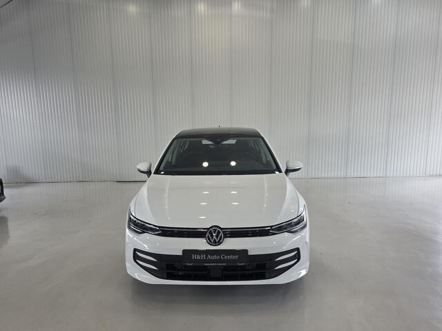 Volkswagen GOLF 1.5 eTSI Life Edition |Fabrieksgarantie|Carplay|Panorama|