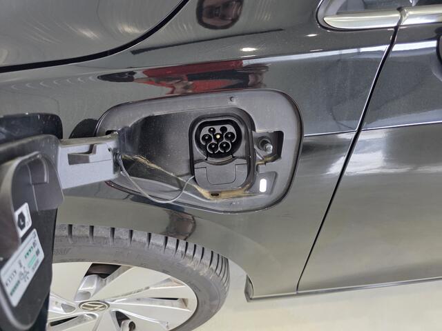 Volkswagen GOLF 1.5 eHybrid Style Edition |Carplay|Cruise Control|