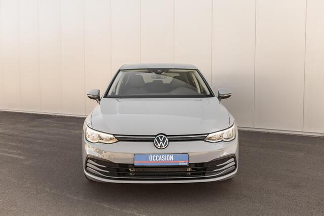 Volkswagen GOLF 1.5 eTSI R-Line Business+