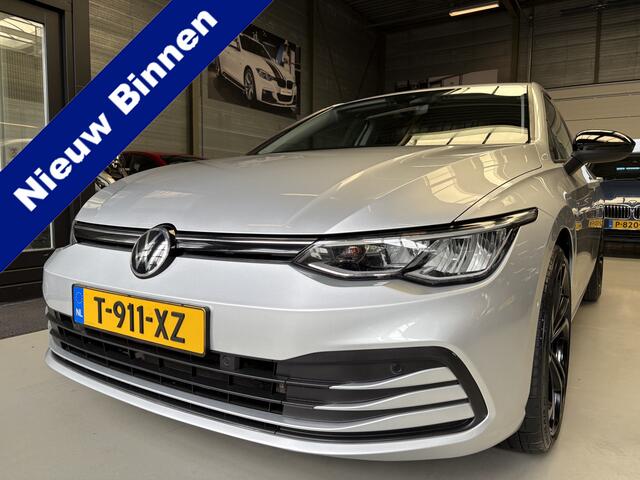 Volkswagen GOLF 1.5 eTSI 19inch, Sfeerverlichting, Led