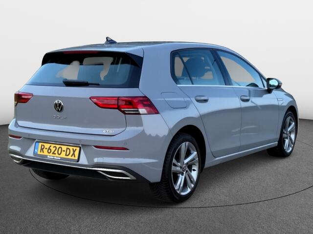 Volkswagen GOLF 1.5 eTSI R-Line | Elektrische stoelen | Stoelgeheugen
