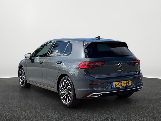 Volkswagen GOLF 1.5 eTSI Style | 150Pk | Automaat | Trekhaak | A-Camera | ACC |