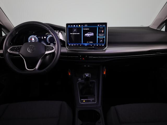 Volkswagen GOLF variant Life Edition 1.5 TSI 116 pk Hand. | 18" LM | Stoel & stuurverwarming | Climatronic |