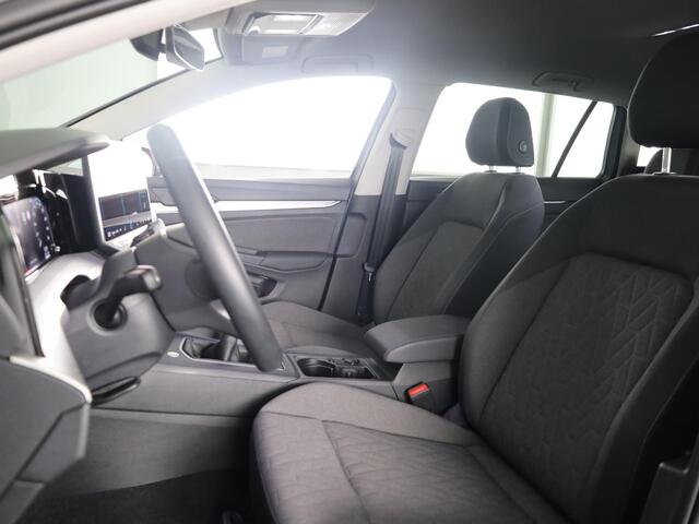 Volkswagen GOLF variant Life Edition 1.5 TSI 116 pk Hand. | 18" LM | Stoel & stuurverwarming | Climatronic |