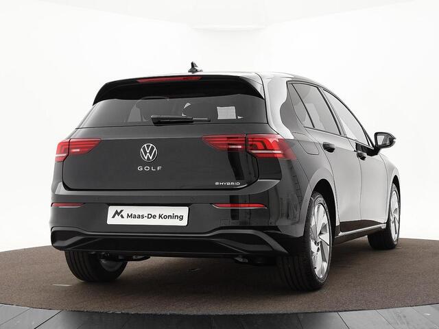 Volkswagen GOLF Life Edition 1.5 eHybrid 204 PK 6 versn. DSG · Achteruitrijcamera · Draadloze telefoonlader · Prijs is inclusief inruilpremie · MEGA SALE