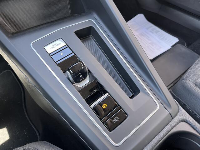 Volkswagen GOLF Variant 1.0 eTSI Life / AUTOMAAT/ PARK.SENSOREN V+A/ CAMERA/ STUUR+STOELVERWARM./ APP-CONNECT/ ACC/ DIGITAL DASH/ KEYLESS/ DAB/ CLIMA