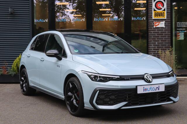 Volkswagen GOLF 1.5 eHybrid 272pk GTE Black Style Pano/IQ.Light/360/Head-up/Dodehoek/18"