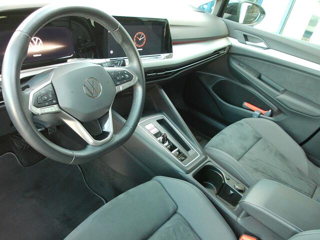 Volkswagen GOLF 1.0 eTSI Life Business, Automaat / ErgoActive / Carplay + Android Auto / Stoel + stuurverwarming