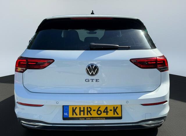 Volkswagen GOLF GTE 245PK HYBRID SPORT CARPLAY/ACC/SFEERVERL/STUURVERW.