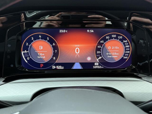 Volkswagen GOLF 1.0 eTSI Life | 110 PK | Automaat | Adaptive Cruise Control | Achteruitrijcamera | Climate control | LED verlichting | Navigatiesysteem | Apple Carplay/Android Auto |