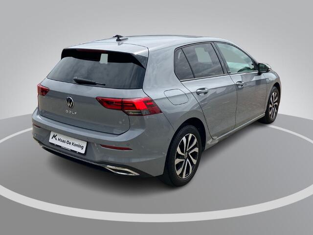 Volkswagen GOLF 1.5TSI/150PK Active · Navigatie · Camera + Parkeersensoren · Apple/Android · Garantie t/m 06-02-2028 of 100000km
