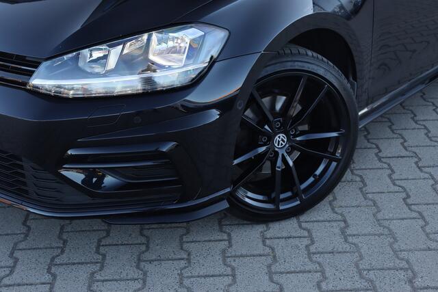 Volkswagen GOLF Variant 1.4 TSI R-Line | ACC | Camera | 18 Inch |