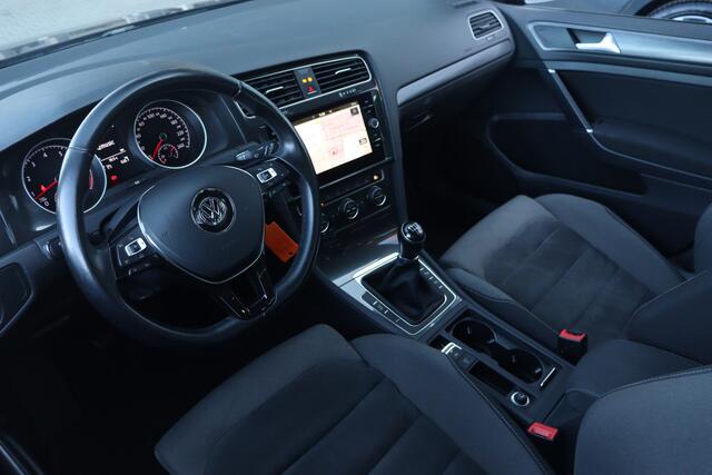 Volkswagen GOLF Variant 1.4 TSI R-Line | ACC | Camera | 18 Inch |