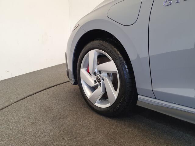 Volkswagen GOLF GTE 1.5 eHybrid 272pk DSG/AUT 360 Camera, Head-up, IQ.Light