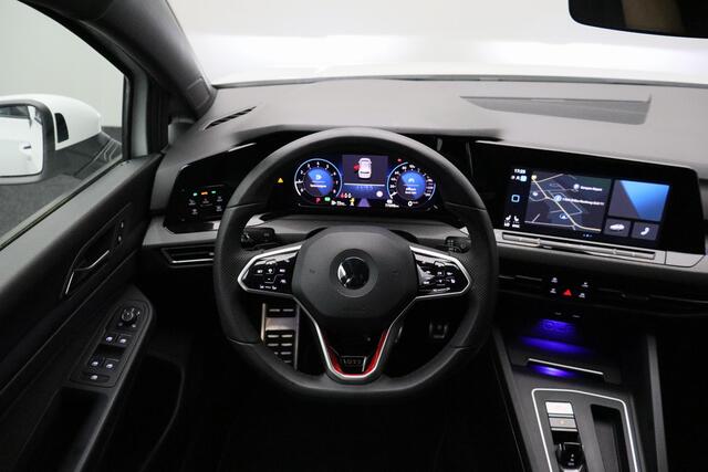Volkswagen GOLF 2.0 TSI GTI 2022 | Airco | Stoel & Stuurverwarming | Navigatie | Carplay | Achteruitrij Camera | Adaptive Cruise Control | Elektrische Ramen | 2 Sleutels