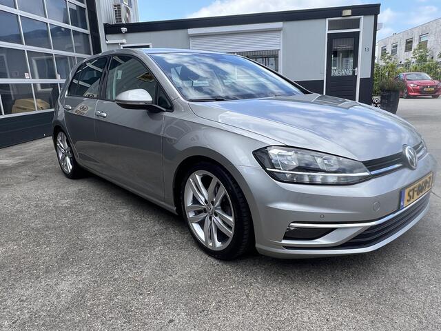 Volkswagen GOLF 1.0 TSI Comfortline Business Stoelverwarming PDC NAVI LED