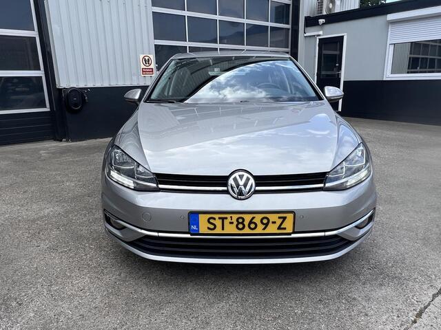 Volkswagen GOLF 1.0 TSI Comfortline Business Stoelverwarming PDC NAVI LED