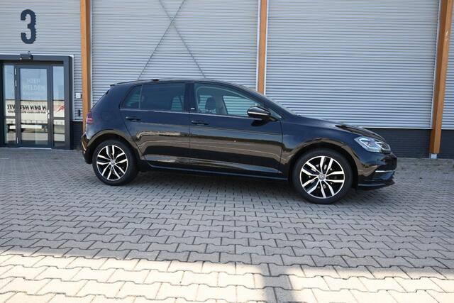 Volkswagen GOLF Sportline Sound edition