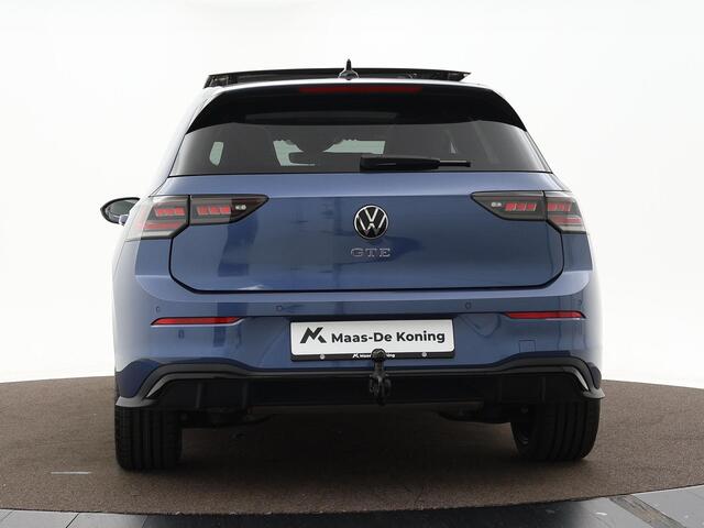 Volkswagen GOLF 1.5 eHybrid GTE · Panoramadak · Camera · Inklap. Trekhaak · Matrix LED · Head-Up Display · Dynamic Chassis Control · Garantie t/m 17-07-2030 of 100.000km