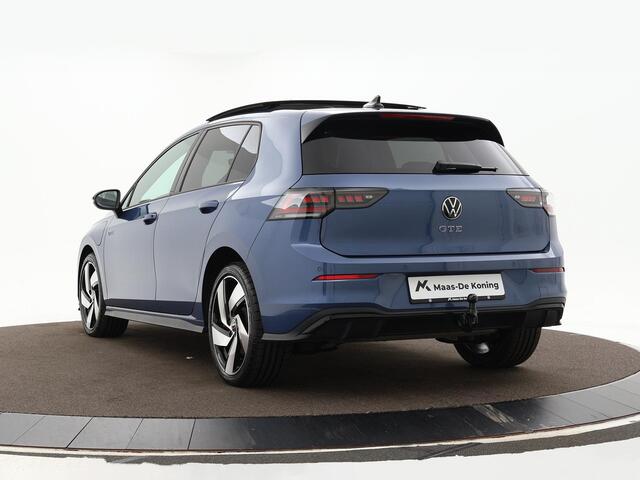 Volkswagen GOLF 1.5 eHybrid GTE · Panoramadak · Camera · Inklap. Trekhaak · Matrix LED · Head-Up Display · Dynamic Chassis Control · Garantie t/m 17-07-2030 of 100.000km