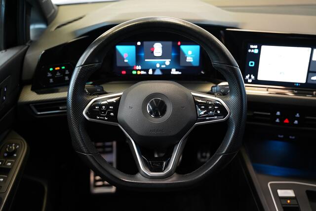 Volkswagen GOLF 1.5 eTSI R-Line Business ACC PDC Carplay