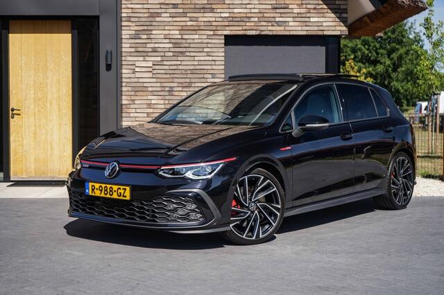 Volkswagen GOLF 8 GTI Pano/HarmannKardon/Memory/Stoelventilatie/Camera/IQlight