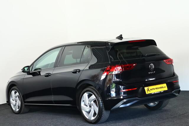 Volkswagen GOLF 1.0 TSI Style / LED / CarPlay