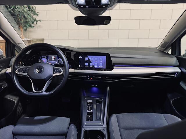 Volkswagen GOLF 1.5 eTSI | Panorama | Memory | IQ | HK Audio