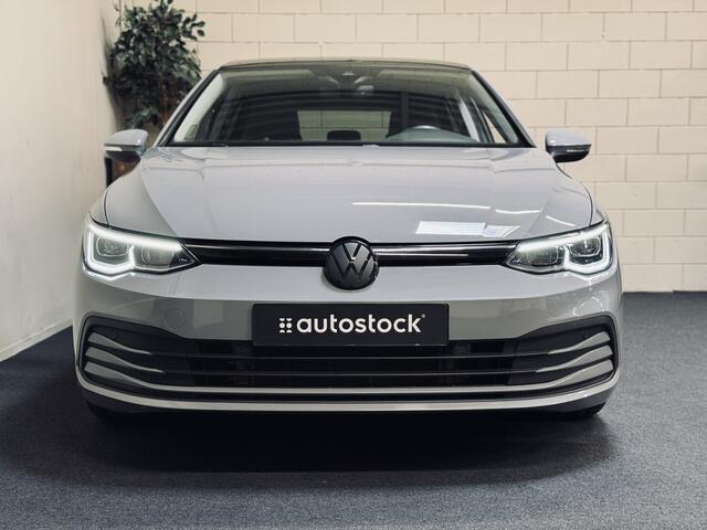 Volkswagen GOLF 1.5 eTSI | Panorama | Memory | IQ | HK Audio