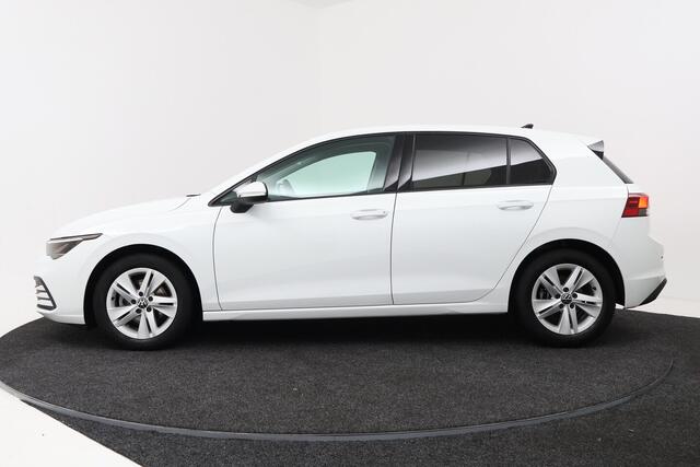 Volkswagen GOLF 2.0 TDI Style (DIGITALE COCKPIT, SFEERVERLICHTING, NAVIGATIE, CRUISE ADAPTIEF, STUURVERWAR