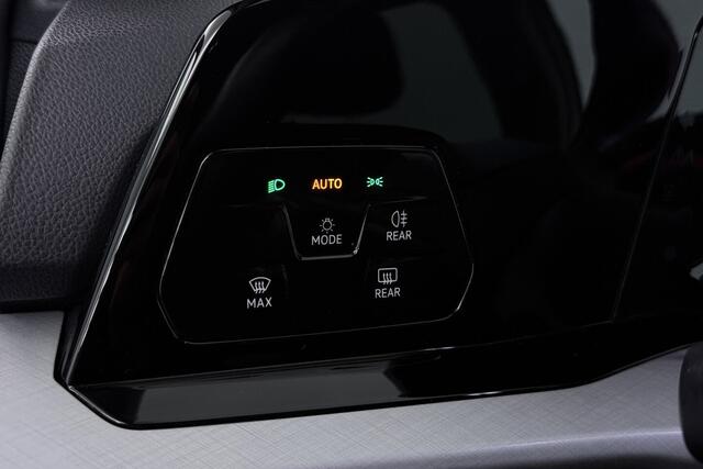 Volkswagen GOLF 2.0 TDI Style (DIGITALE COCKPIT, SFEERVERLICHTING, NAVIGATIE, CRUISE ADAPTIEF, STUURVERWAR